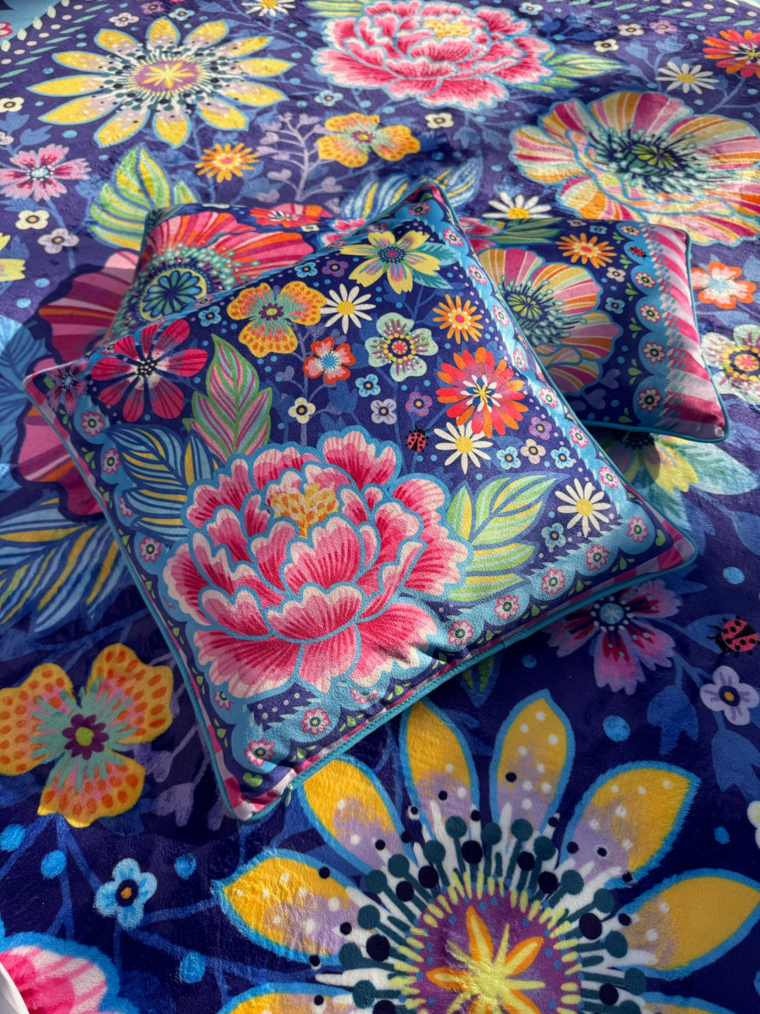 Dekokissen - Blumen Zauber - Blau - 40 x 40 cm