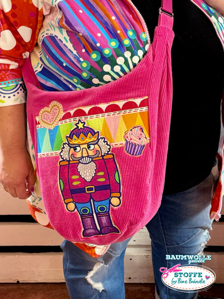 Nussknackerstoff groß - Stoff Klassiker