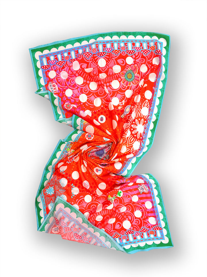 Tuch Glückspilzpunkte gemustert